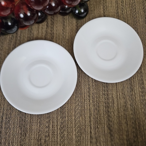 Vintage 1970s Corelle by Corning Solid White Tea Cup & Saucer Set of 2 - Picture 11 of 11